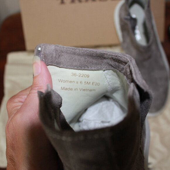 Trask Lila Italian Suede Ankle Boot Size 6.5 - Picture 7 of 7